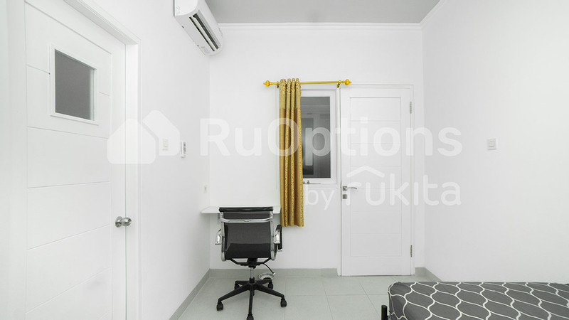 kost ruoptions rawamangun